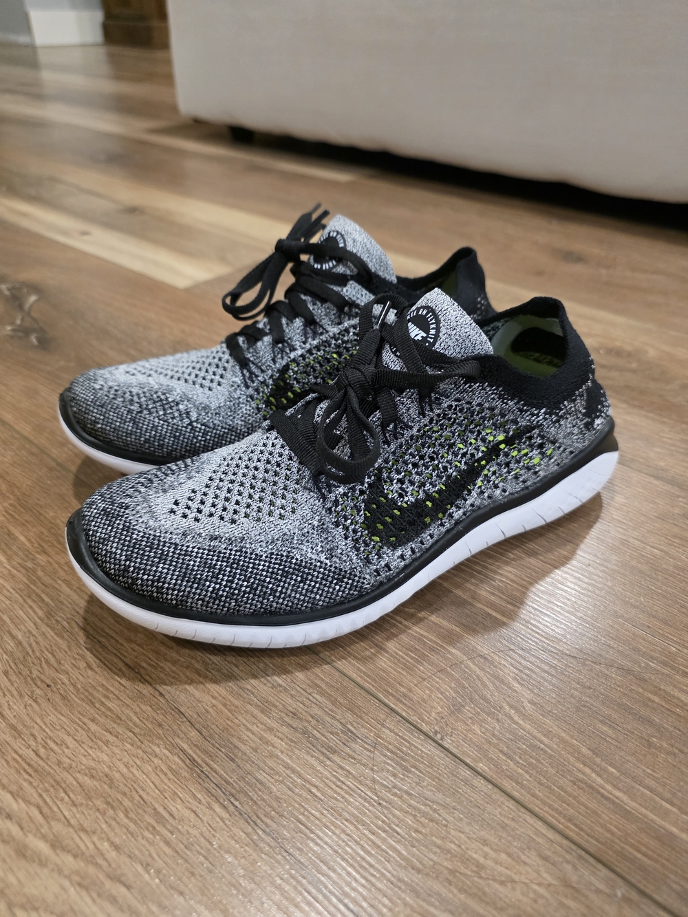 Nike NWOT Flyknit Running Shoes